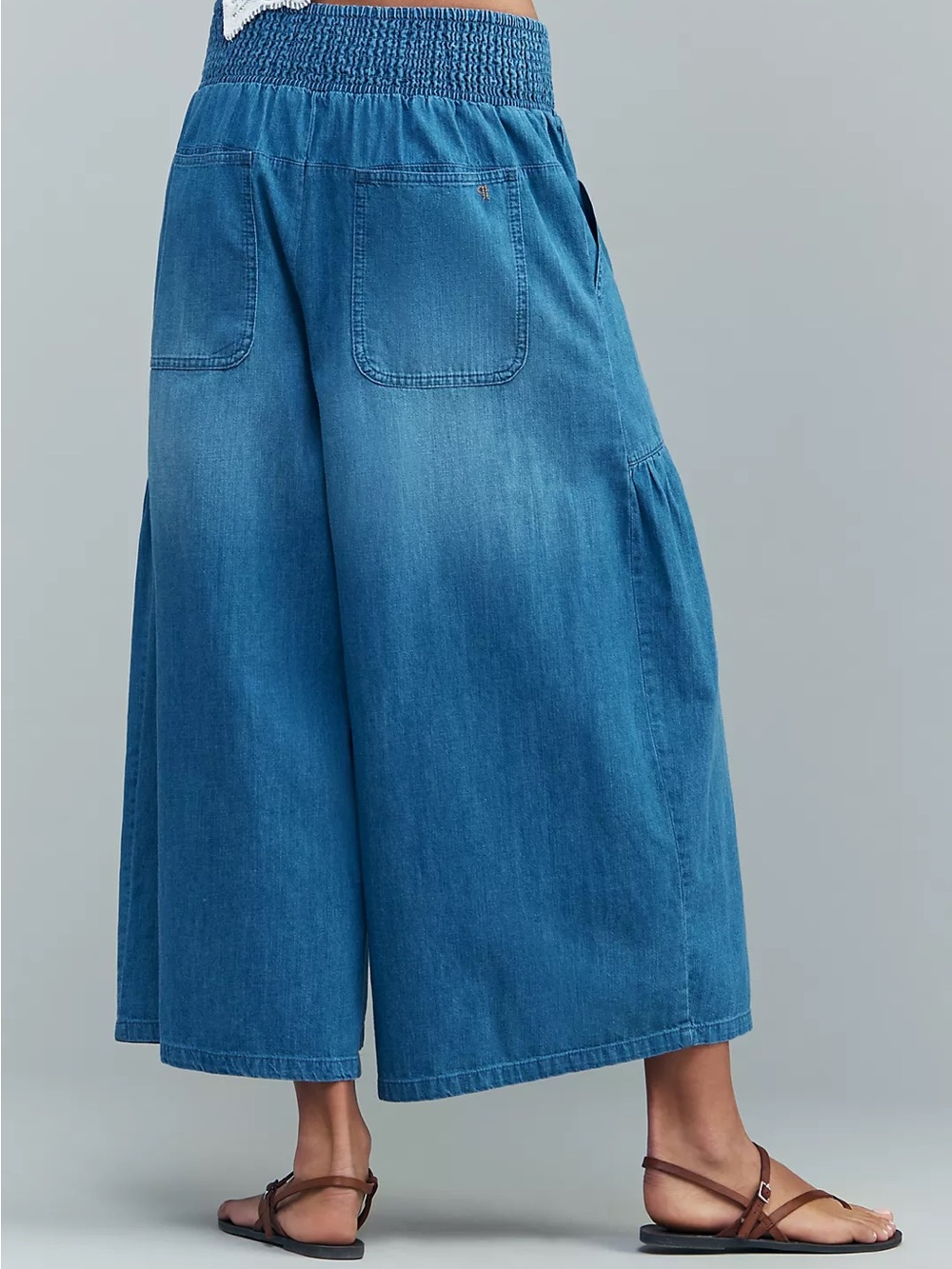 Pilcro High Rise Cropped Pull On Wide Leg Jeans/ L - Picture 3 of 7